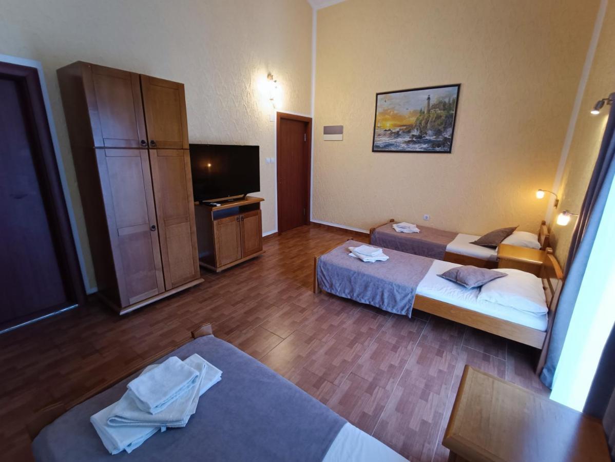 Martinovic Апартаменти *